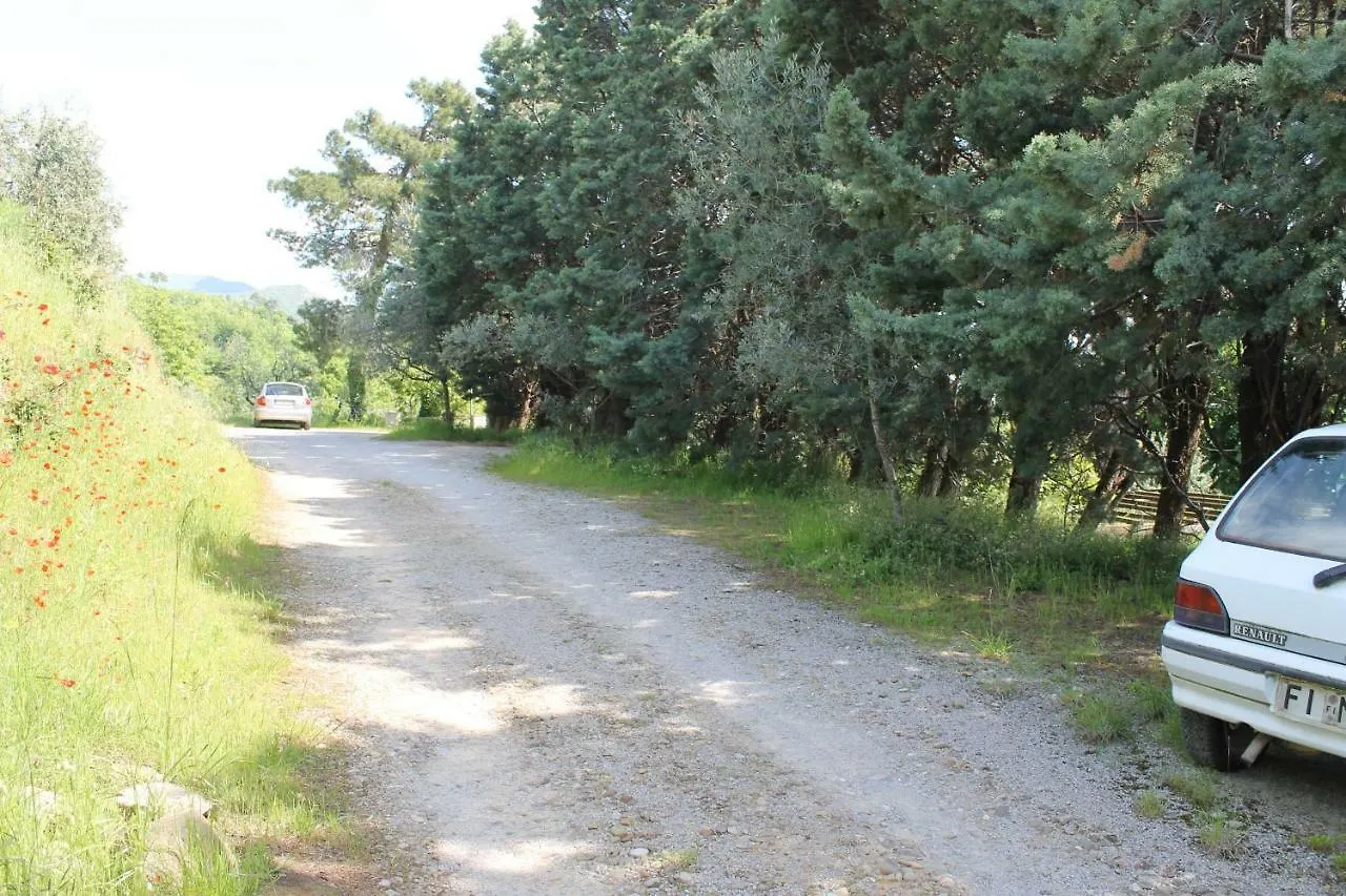 בית נופש רג'לו Podere I Rovai-Apt Il Rifugio- In The Heart Of Tuscany איטליה